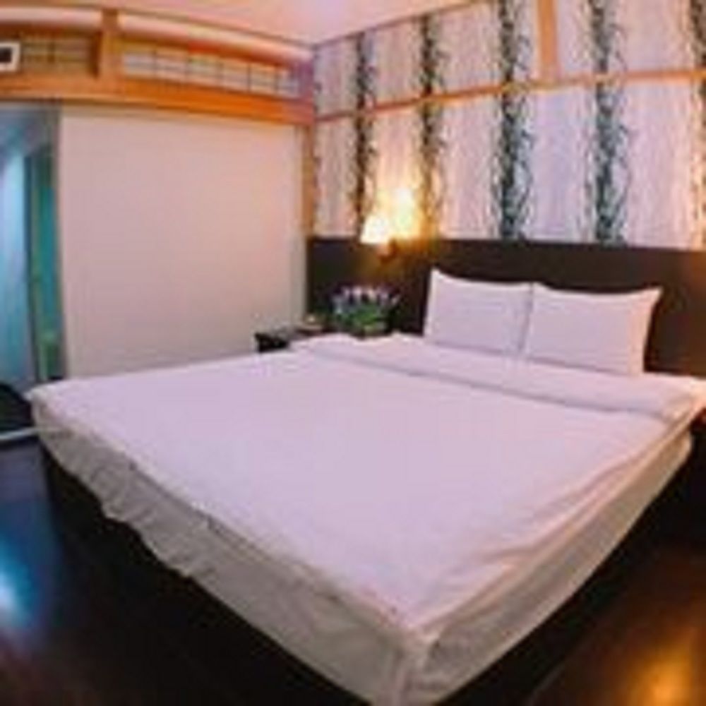 Wl Hotel Hsinchu Esterno foto